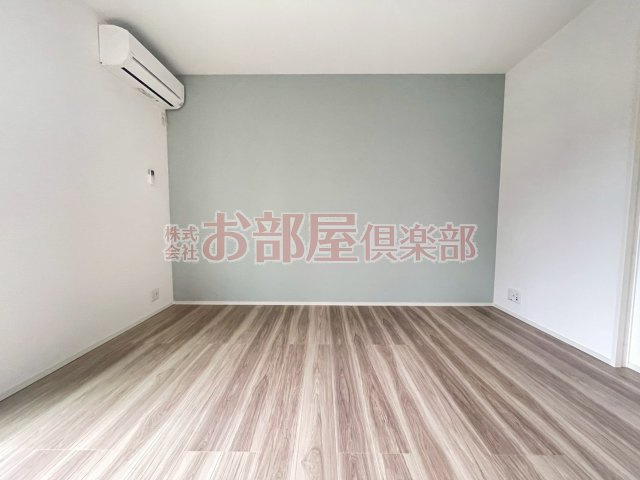 ルシェランの洋室|落ち着いた色調の洋室です