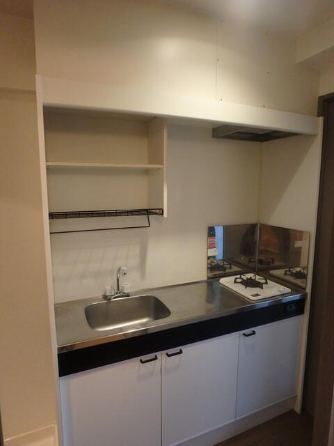 ＊写真は別部屋のものです