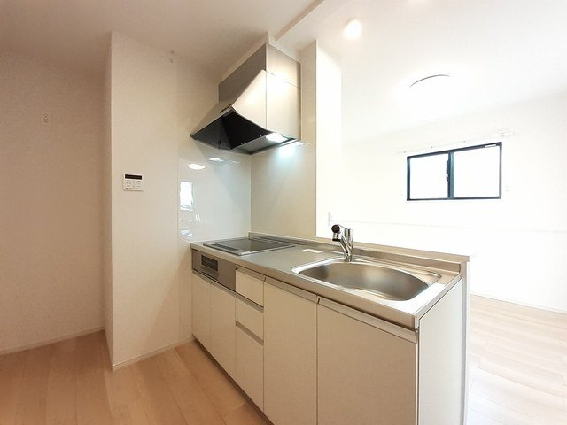 セレッソ手屋のキッチン|きれいなキッチンです
