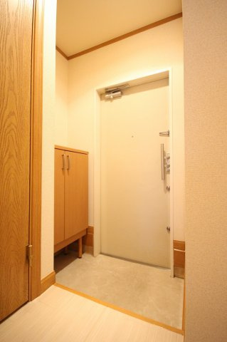 セレッソ八木の玄関