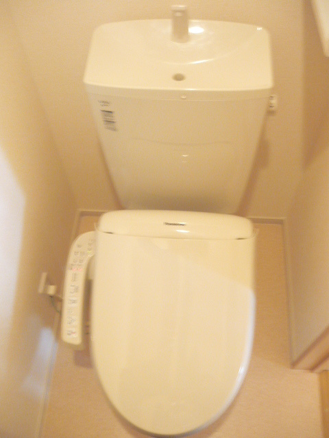 菊水Ⅱのトイレ|ゆったりとした空間のトイレです