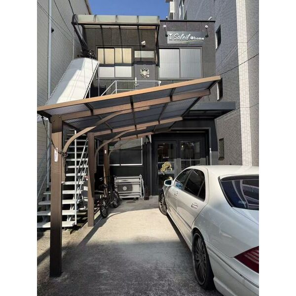新栄三丁目店舗　美容院居抜き