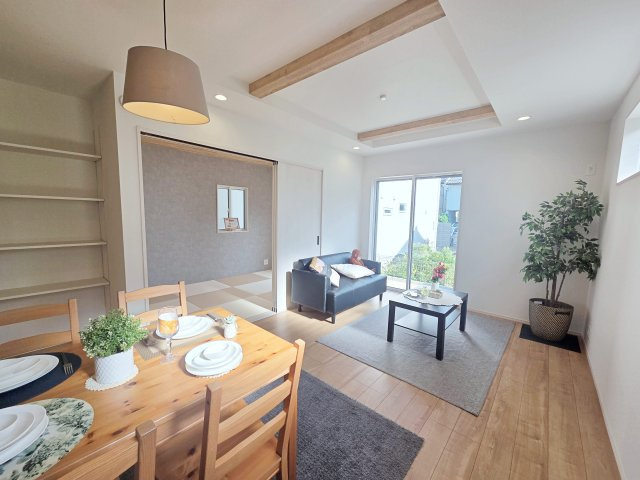 【居間・リビング】 | 半田市前田町　1号棟