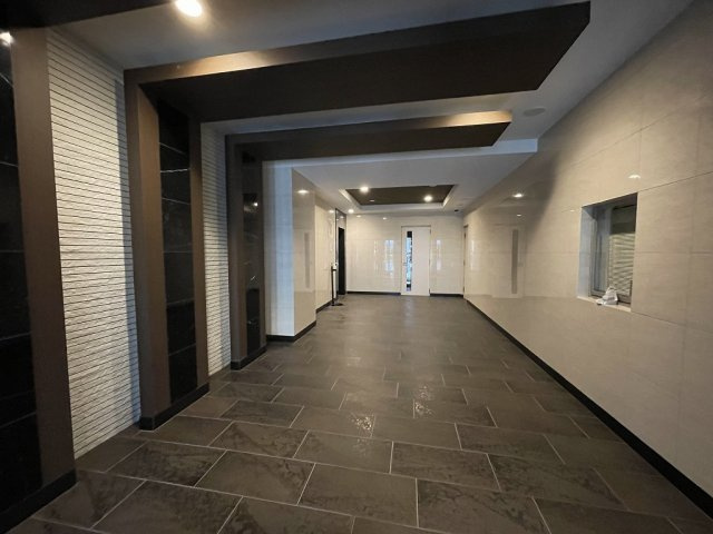 【ロビー】プレサンス久屋大通公園エアリー