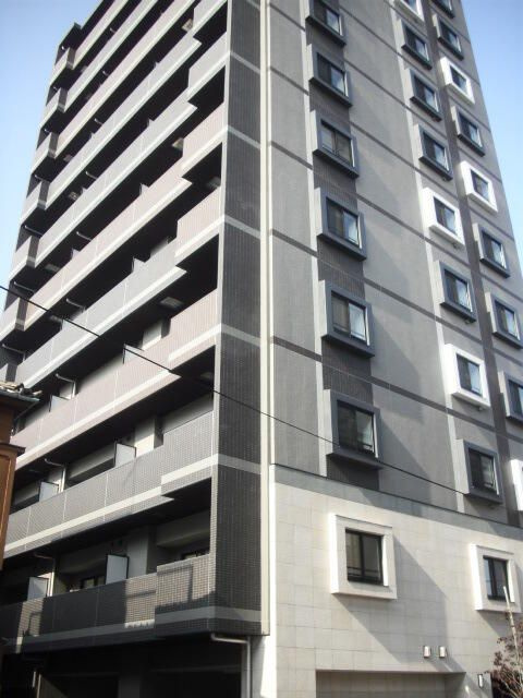 ザ・グランフォーリア西日暮里の外観