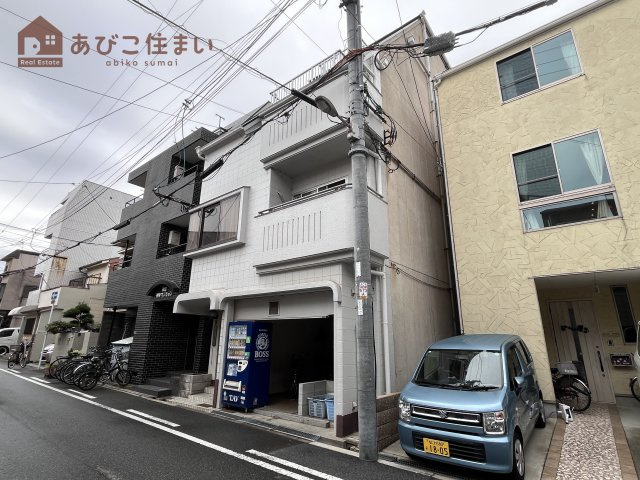遠里小野ハイツの外観