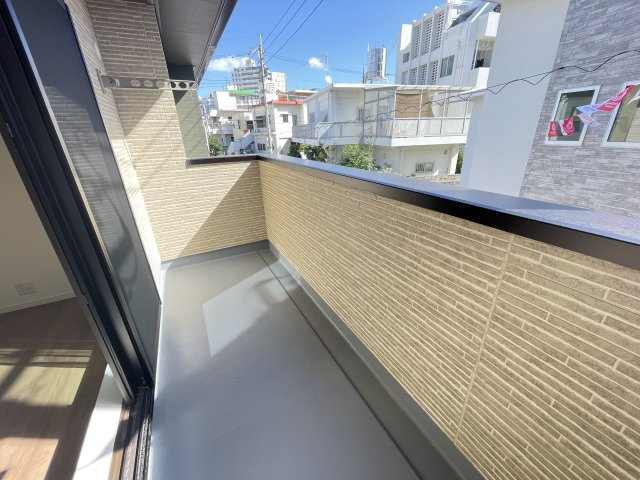 中城村伊集（全2棟）のバルコニー|※同施工会社写真です　