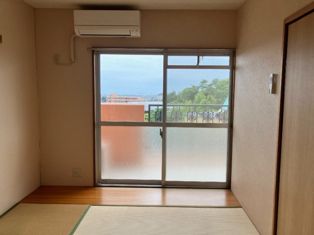 ビューしじみの森の和室