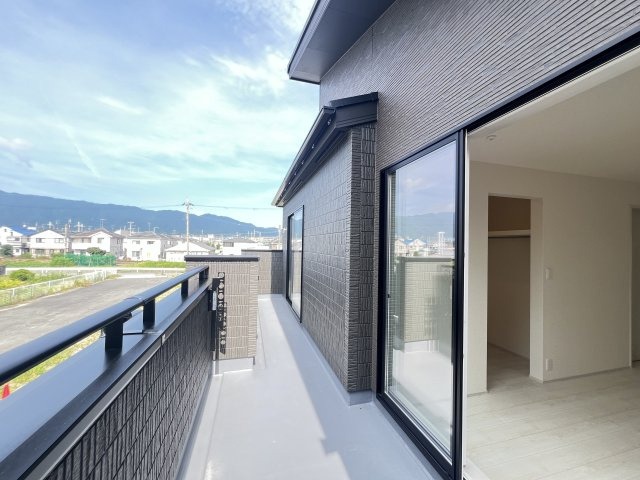大和高田市曽大根２丁目全1棟のバルコニー|落ち着いた時間を過ごせるバルコニーです