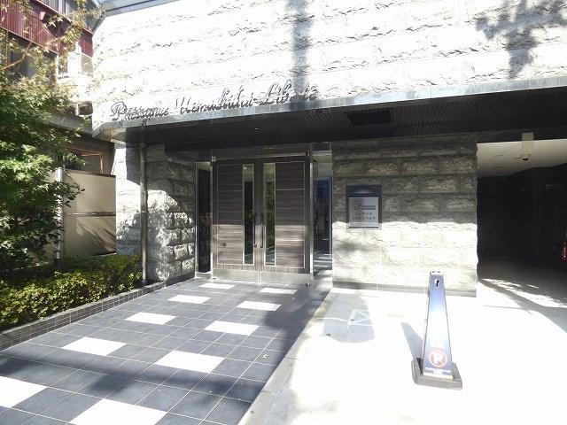 【エントランス】プレサンス上町台リベルテ