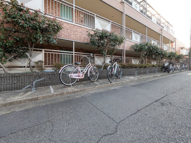 シンフォニー成城のその他共用部分|駐輪場