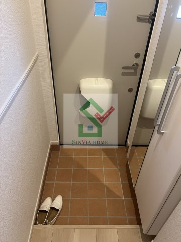 グリシーヌの玄関