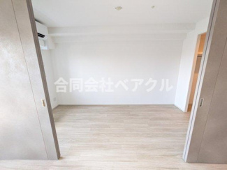 【洋室】 | STANDZ西院 | 使い勝手のいい洋室です