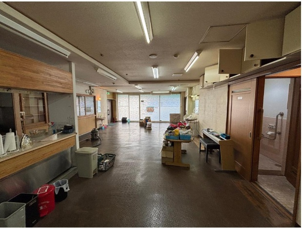 左京区岩倉忠在地町　店舗事務所