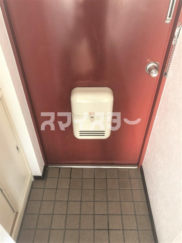 ネクサス東青梅の玄関