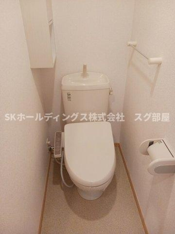 グランシャリオ　ジュモーのトイレ