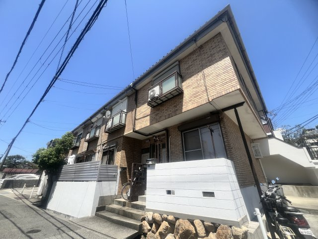 ドミール東芦屋の外観