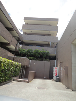 【外観】 | サニーフラット川西緑台　3階