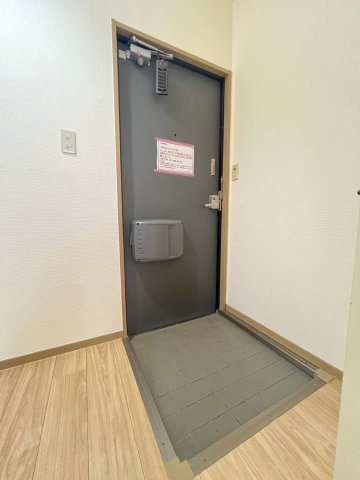 【玄関】 | ガーデンハイツ
