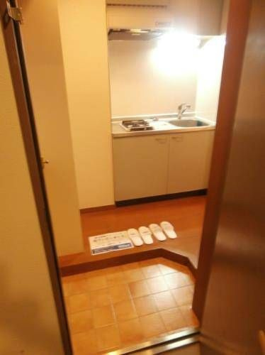 八幡屋ビルの玄関