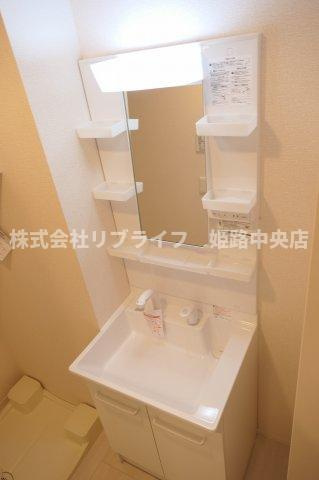 ロータス長町A棟の洗面所
