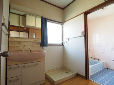【洗面所】 | 中古戸建　福島市小倉寺字八月内 | ★内覧予約でブランド米2kg★