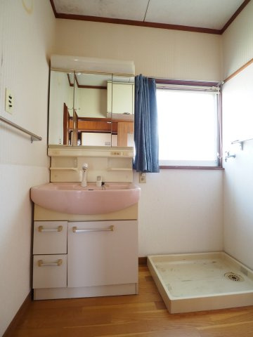 【独立洗面台】 | 中古戸建　福島市小倉寺字八月内 | ★内覧予約でブランド米2kg★
