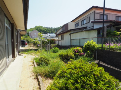 【庭】 | 中古戸建　福島市小倉寺字八月内 | ★内覧予約でブランド米2kg★
