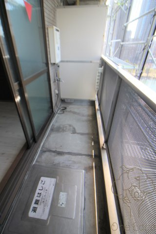 タカノハイム天神橋のバルコニー