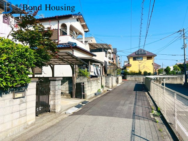 「リフォ済」「5LDK」西岡　築41年の前面道路含む現地写真