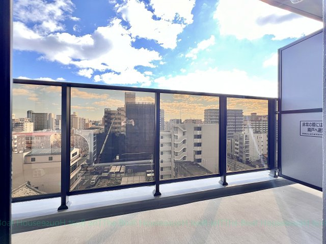 LiveFlat千種WESTのバルコニー