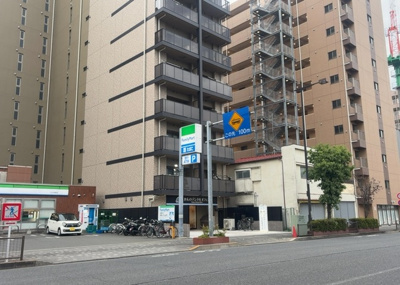 【展望】 | リビオレゾン八王子レジデンス | 景色重視でお家選ぶをするとスーパーが遠い！学校が遠い！など生活をするうえで利便性で困ることもあります。まず一度現地を見学する際に、周辺の施設などがあるかを確認し、暮らし始めた後のことを想像しましょう。