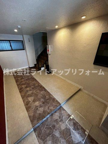 イースト西代のロビー