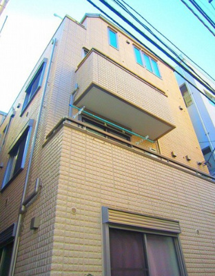 【外観】 | ギャルド　タスリール | 鉄骨造のがっちりとした造り。