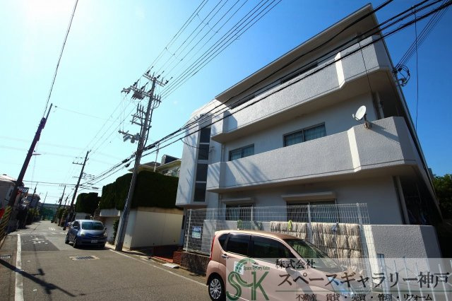 グリーンマンションの外観