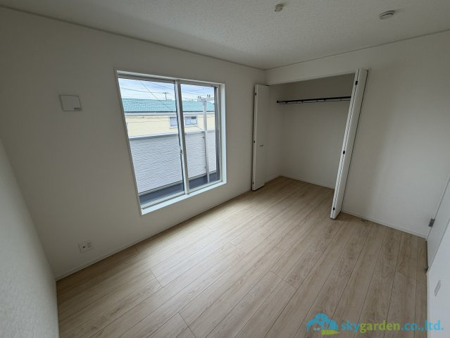 厚木市妻田西第15　新築戸建　全2棟1号棟の子供部屋