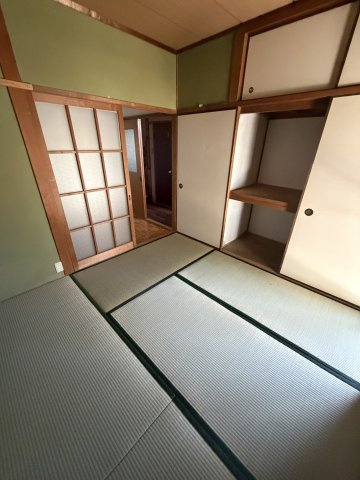五位ノ池町３丁目貸家の和室