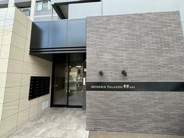YAKUIN 037 RESIDENCE　高宮小学校区のエントランス|YAKUIN 037 RESIDENCE