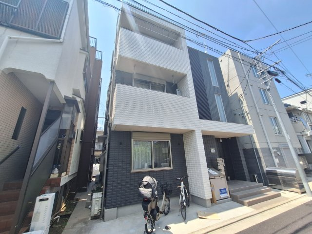 ハレラニナルの外観