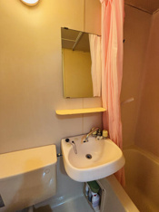 写真は別部屋のものです。