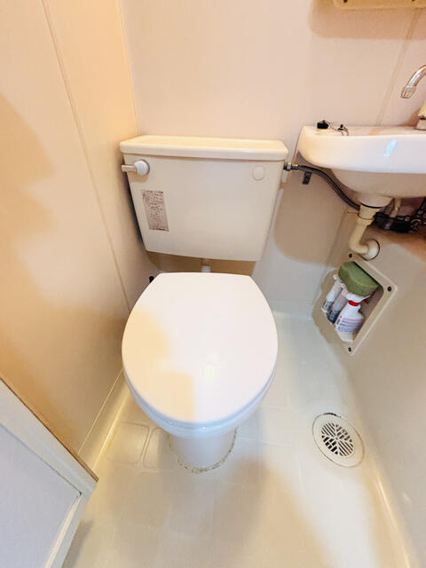 写真は別部屋のものです。