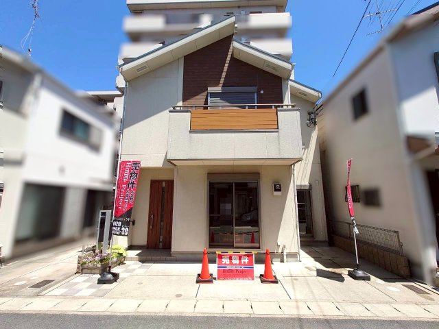 売主物件につき仲介手数料無料●リビング床暖房付き３ＬＤＫ●駐車２台可能●伏見区久我西出町
