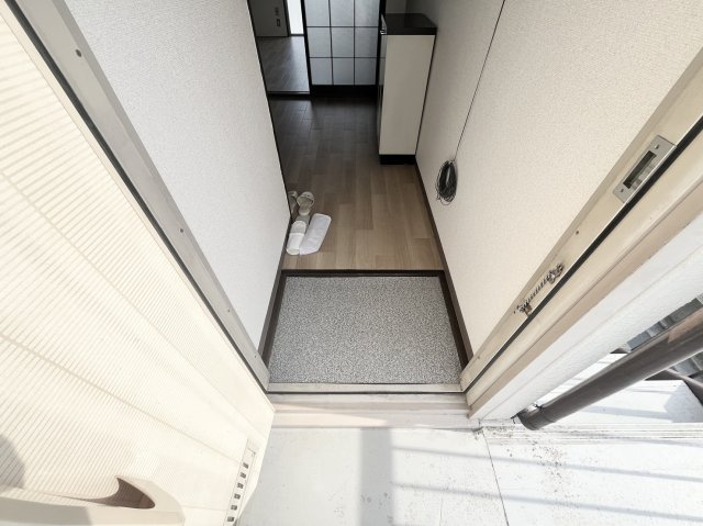 矢作コーポの玄関
