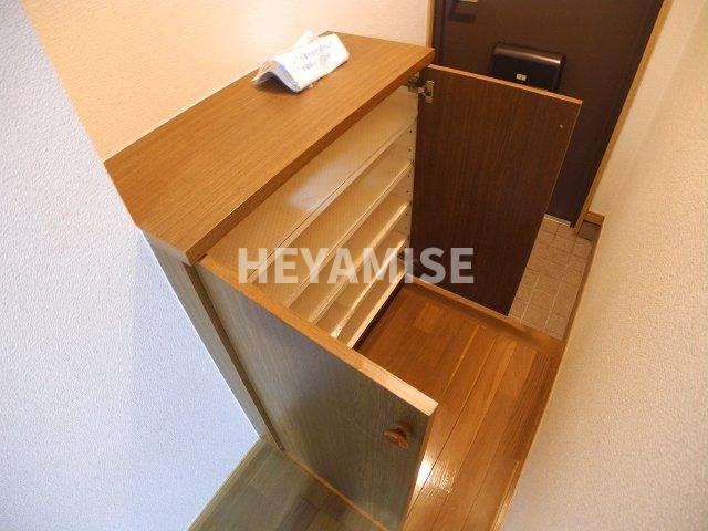 江頭マンションの玄関