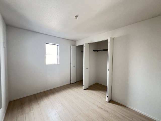 大和高田市築山第５の子供部屋|洋室6.3帖　クローゼット付き