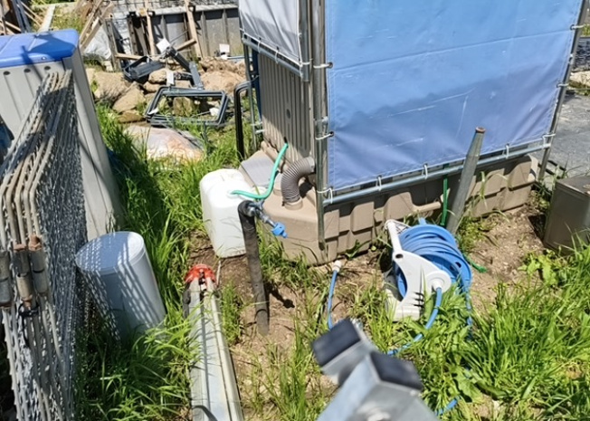 【庭】 | 庭のある家に住むことのメリットとして、子どもたちの遊び場を確保できること、ガーデニングや家庭菜園を楽しめること、明るさを確保できることがあります。また、配置を工夫することでプライバシーが確保できます。