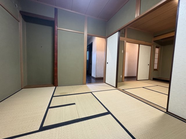 神戸市須磨区天神町４丁目戸建の和室