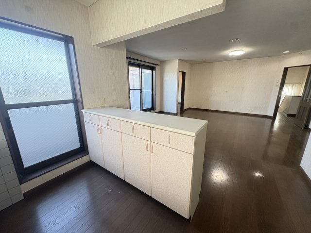 神戸市須磨区天神町４丁目戸建のキッチン