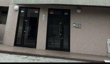 ハイツアトムのエントランス
