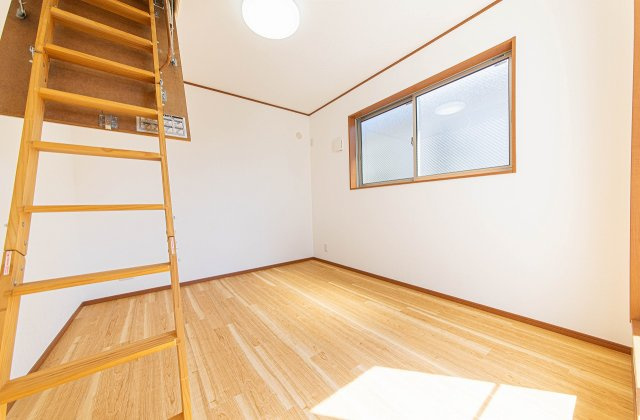 【洋室】 | 藤沢市高倉 中古戸建 全1棟
